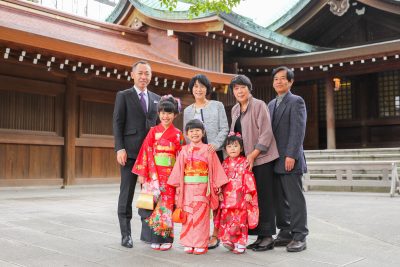 人物撮影26年。緊張しがちなご家族も、自然な表情で残します。